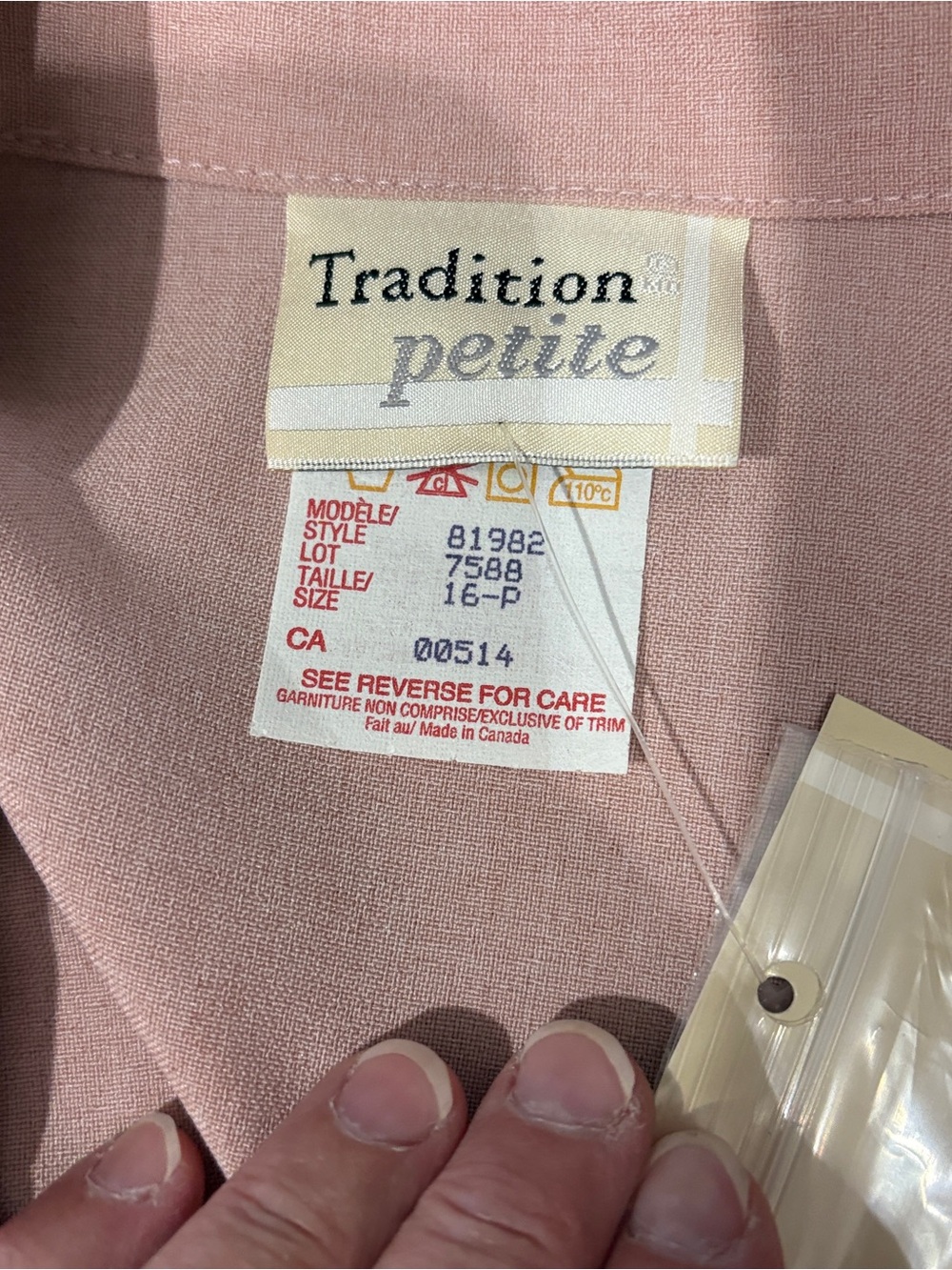 Classic Women's Two-Piece Dusty Rose Skirt Suit - Picture 6 of 8